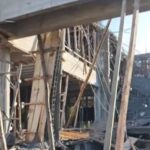 Prédio em construção dentro de condomínio de luxo desaba e deixa dez operários feridos na Bahia; obra estava embargada