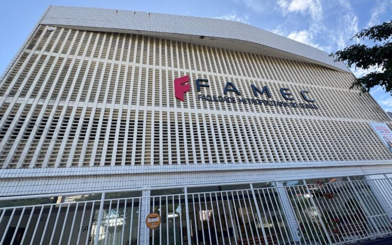 FAMEC conquista nota 4 no MEC em recredenciamento institucional