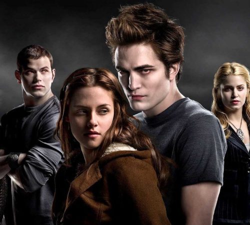 “Crepúsculo” fica entre os líderes de bilheteria no país e revive paixão de fãs