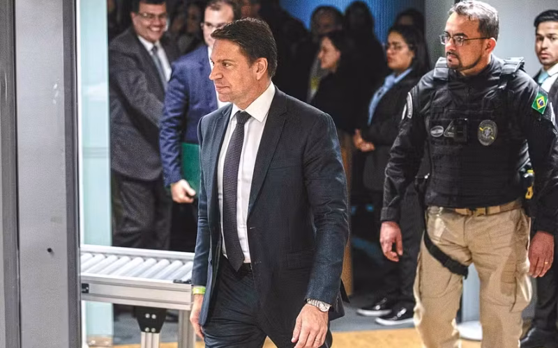 Agente do golpe Ramagem é detido nos EUA durante governo Trump