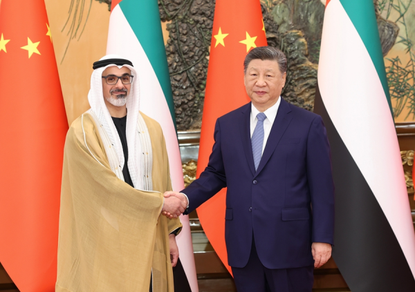 Xi Jinping apresenta proposta de paz enquanto desafia bloqueio americano em Ormuz