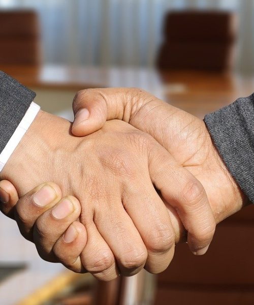 Finza e Raizen Machine fecham parceria para facilitar o acesso a máquinas para empreendedores