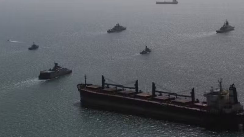 Irã estabelece órgão para regular a navegação no Estreito de Ormuz