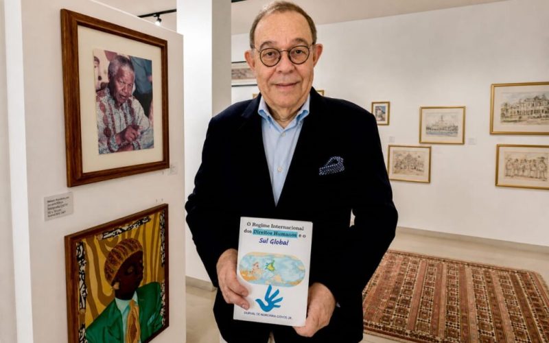 Obra revela a exploração imperialista dos direitos humanos
