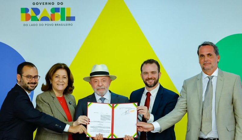 Lula apresenta o Novo Desenrola, oferecendo abatimentos de até 90% na renegociação de dívidas