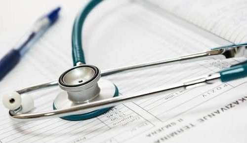 STJ revoga prisão preventiva de médico acusado de assédio contra aluna em Quixadá