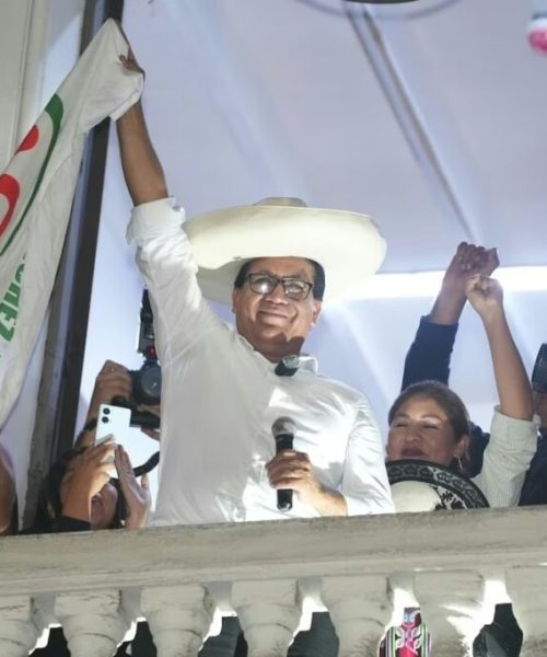Liderança da esquerda no Peru em meio a uma apuração ainda incerta