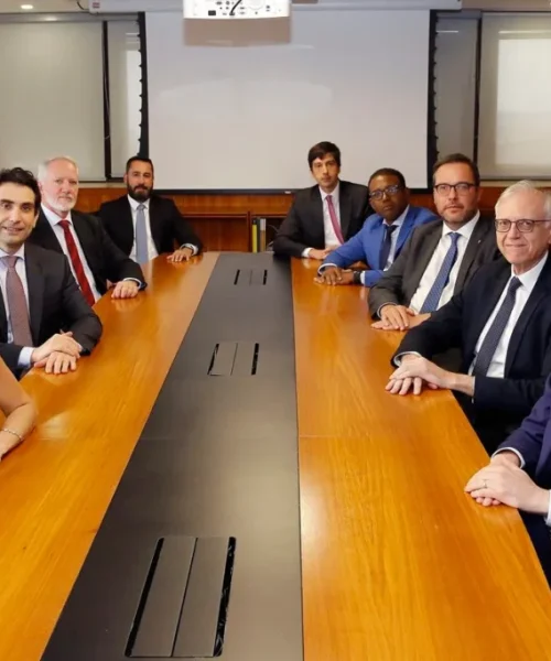 Copom avalia encerrar ciclo de redução de juros, gerando inquietação no mercado