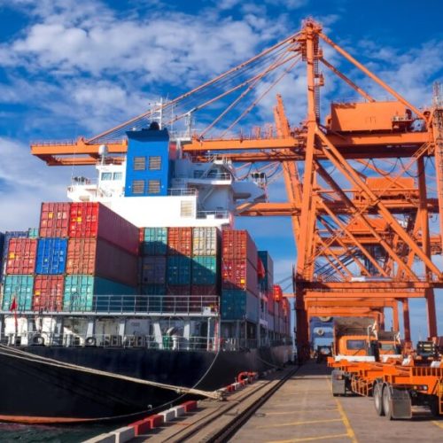 Exportações brasileiras disparam e impulsionam alta de 39,2% na balança comercial em 2026
