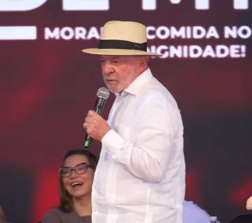 Lula critica taxas de juros e afirma que quem as define desconhece a realidade da população
