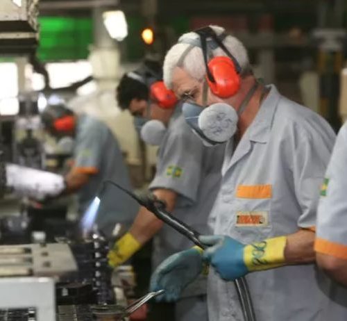 Taxa de desemprego atinge 5,4%, o nível mais baixo já registrado