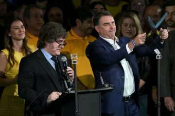 Cortes propostos por Flávio Bolsonaro focam em questões sociais, alerta o ministro