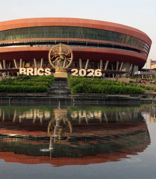 Ministros das Finanças do Brics pedem reforma do FMI e do Banco Mundial