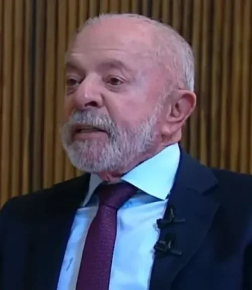 Lula anuncia que tarifa zero será custeada por emendas do Parlamento